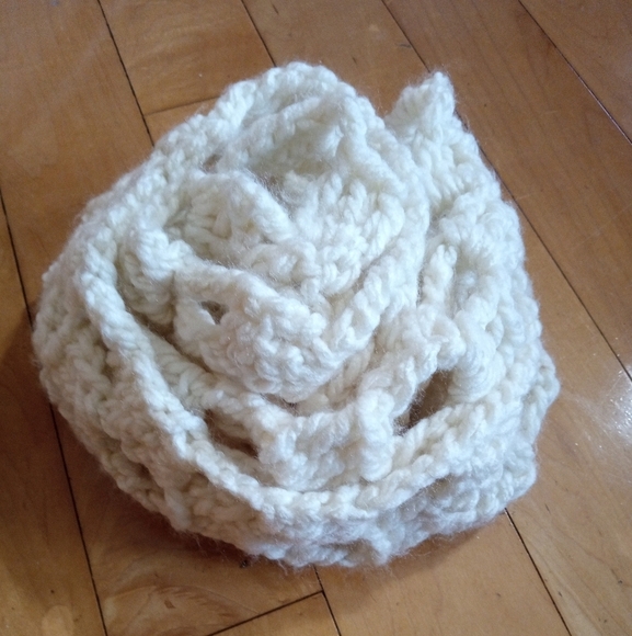 Hand Knit infinity scarf  "Squared" 27"x5.5" - Picture 1 of 3